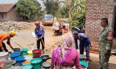 Kemarau Panjang, Kodim 0614 dan DPRKP Salurkan 10 Ribu Liter Air Bersih untuk Warga Argasunya